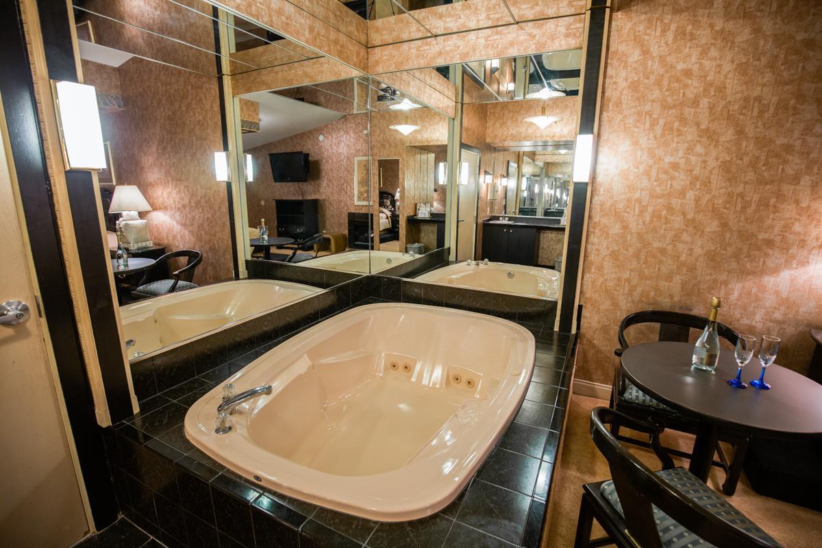 Feather Nest Inn (Adults Only)Cherry Hills Village エクステリア 写真